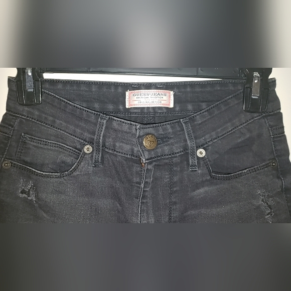 Guess Jeans Black Distressed - Picture 3 of 8